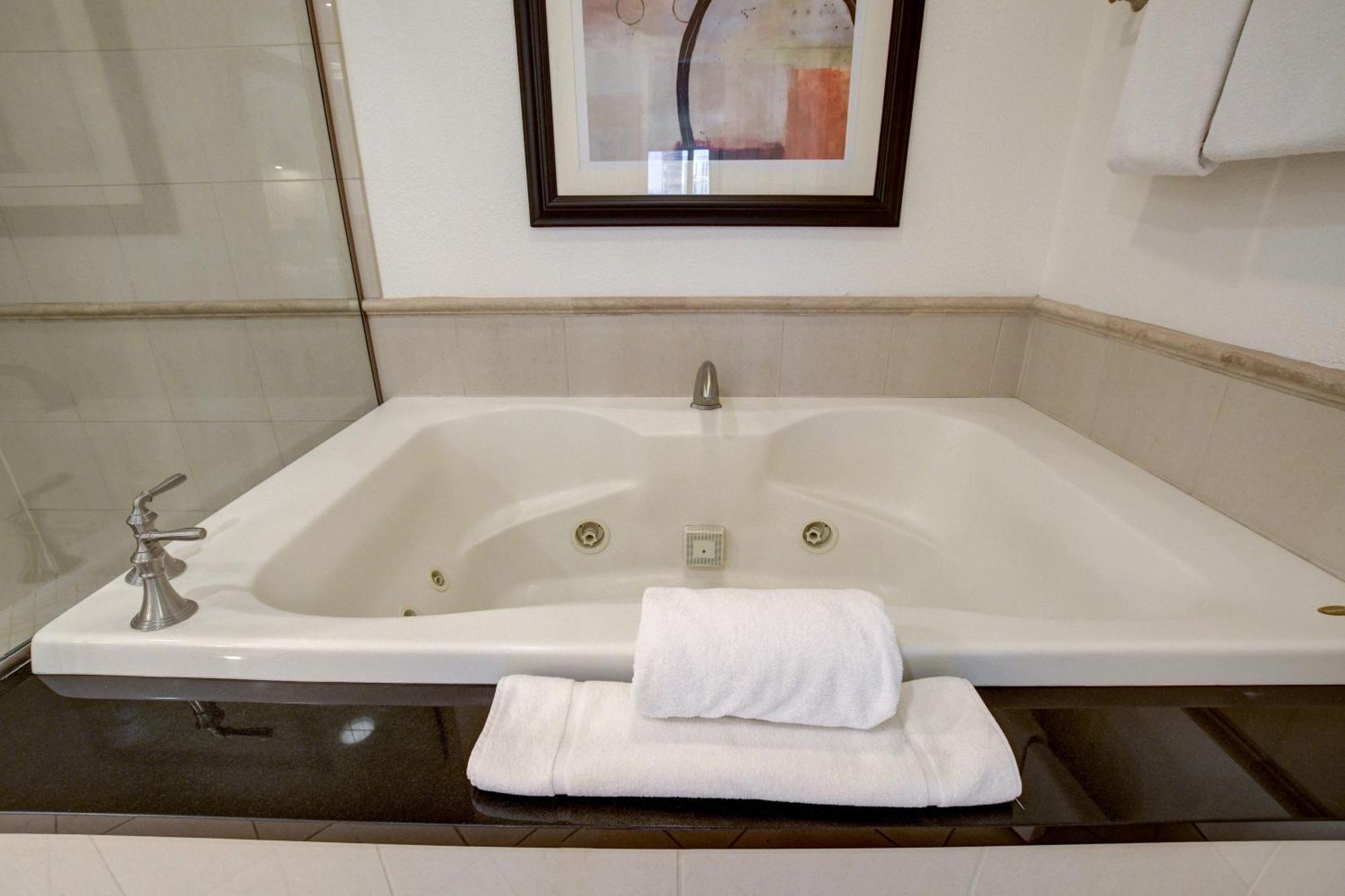 Elite Mgm Signature Balcony Strip View Aparthotel *