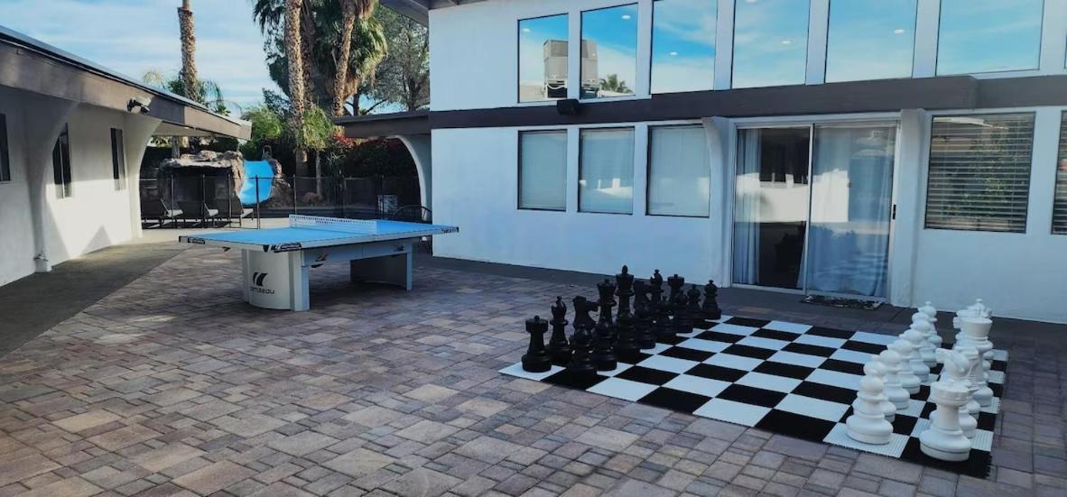 Luxury Oasis: Private Pool, Waterfall Slide & Multi-sport Paradise