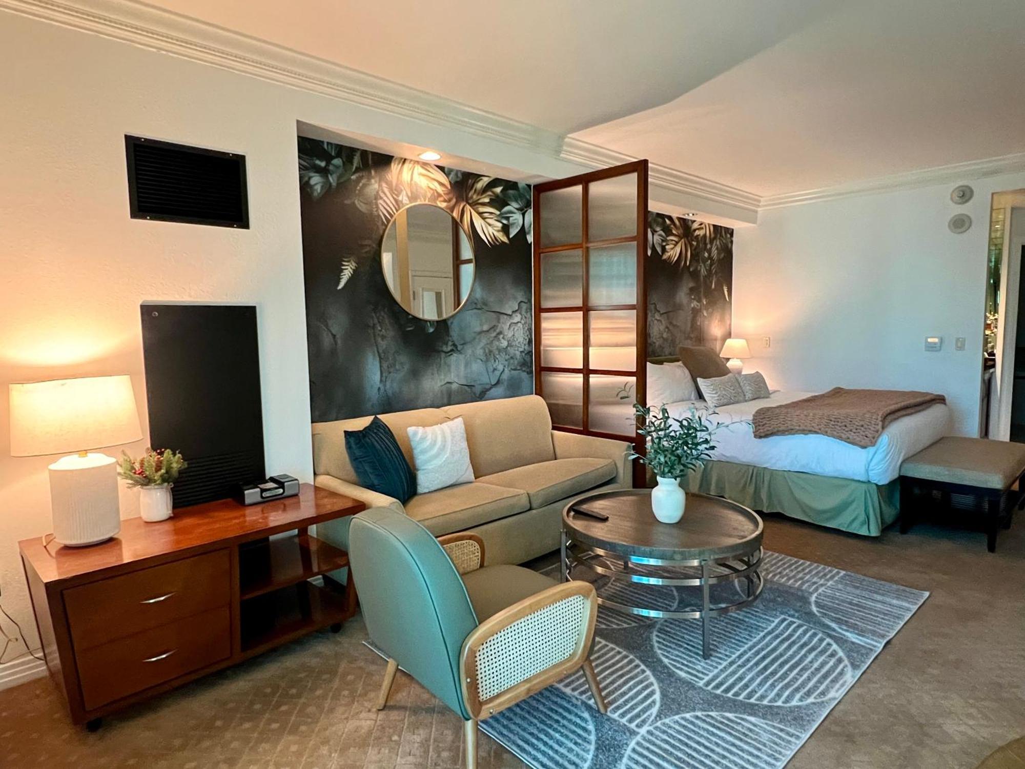 Blu Cashmere * Mgm Signature 23rd Flr W/balcony Strip View Aparthotel *