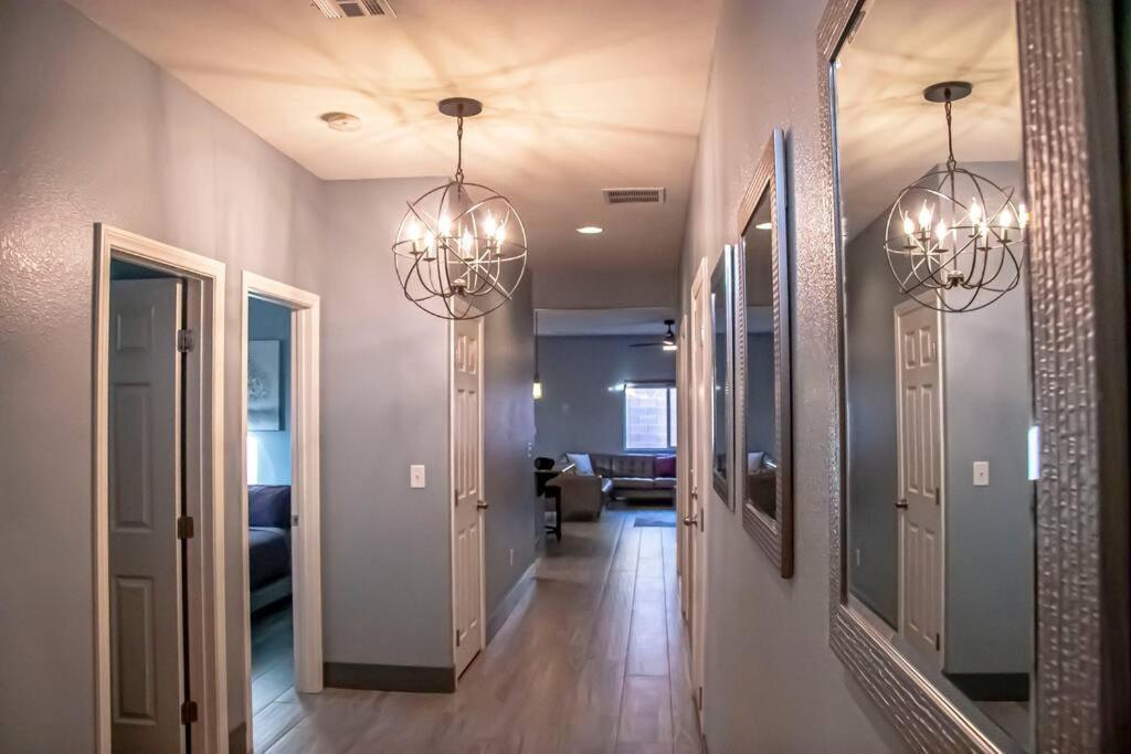 Family Friendly Contemporary House With Pool * Las Vegas