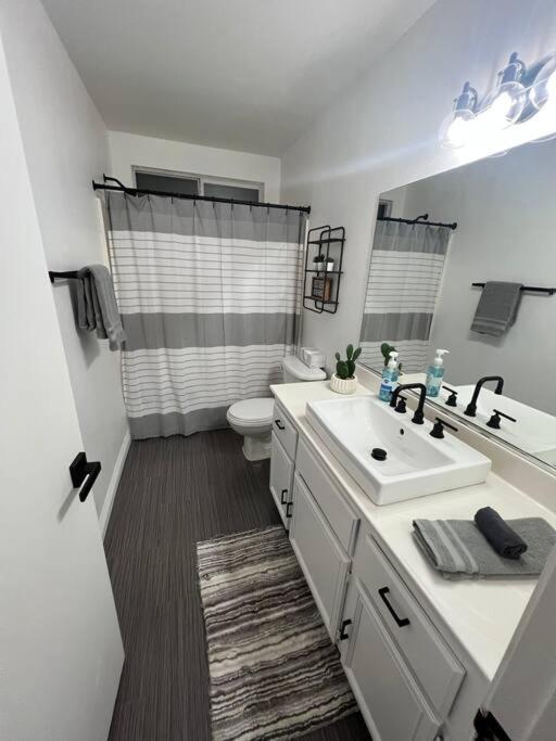 Casahermosa Cozy Getaway ! Ferienhaus