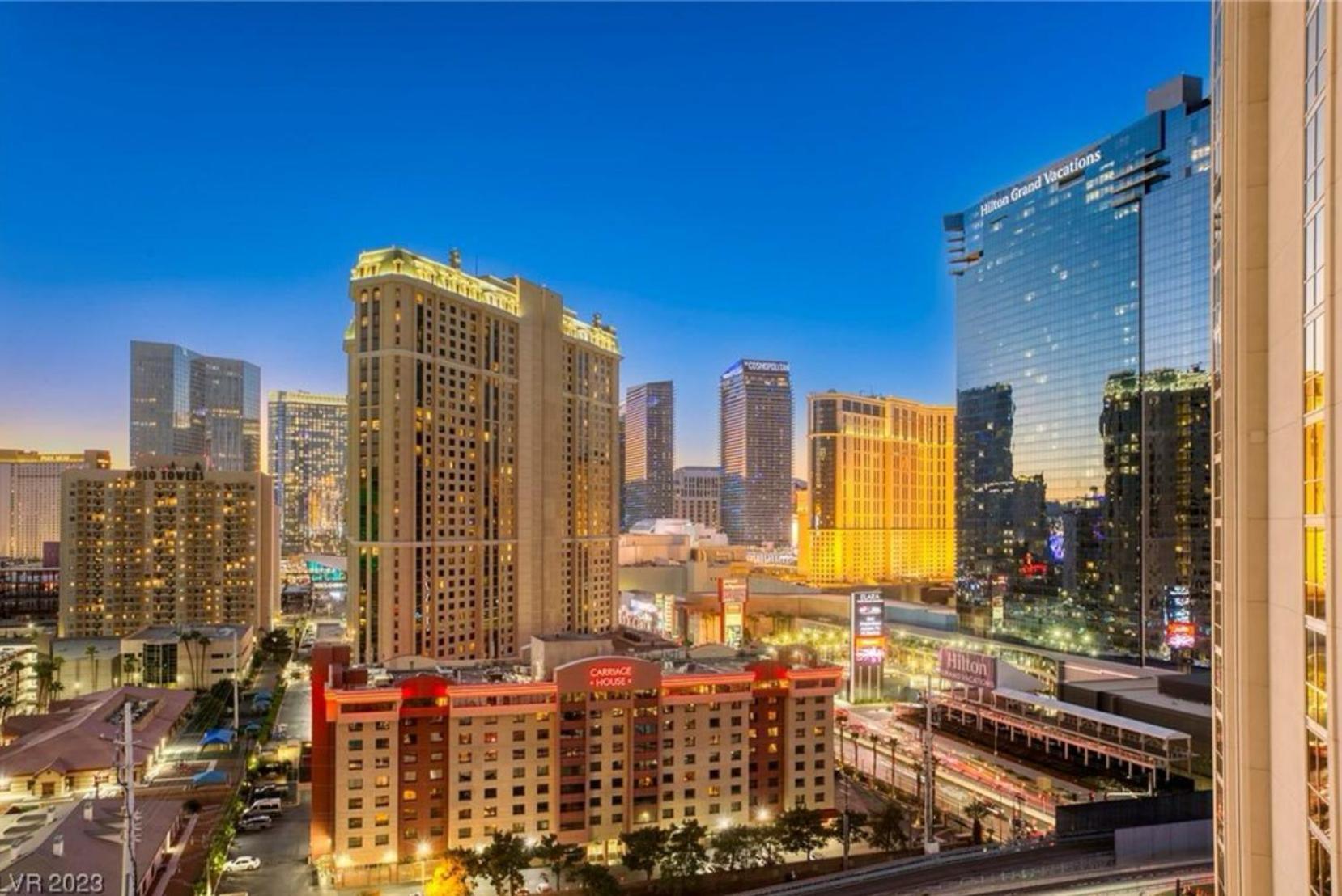 Aparthotel Panorama Vista Suite- 1br 2ba, Full Kitchen, Strip View, Balcony, Corner Unit Las Vegas