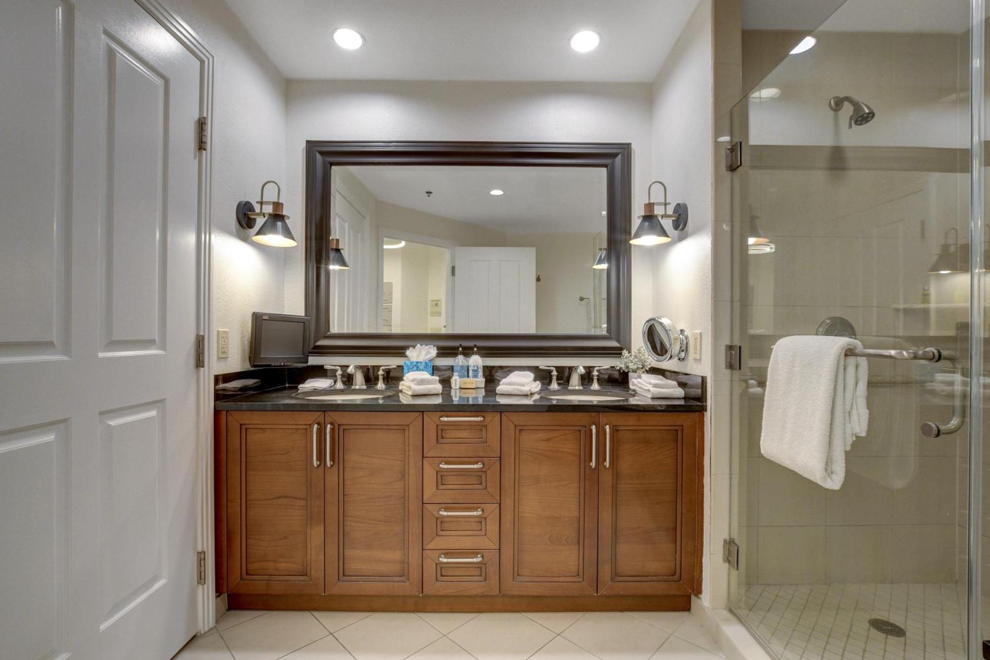 Blu Cashmere * Mgm Signature 23rd Flr W/balcony Strip View * Las Vegas