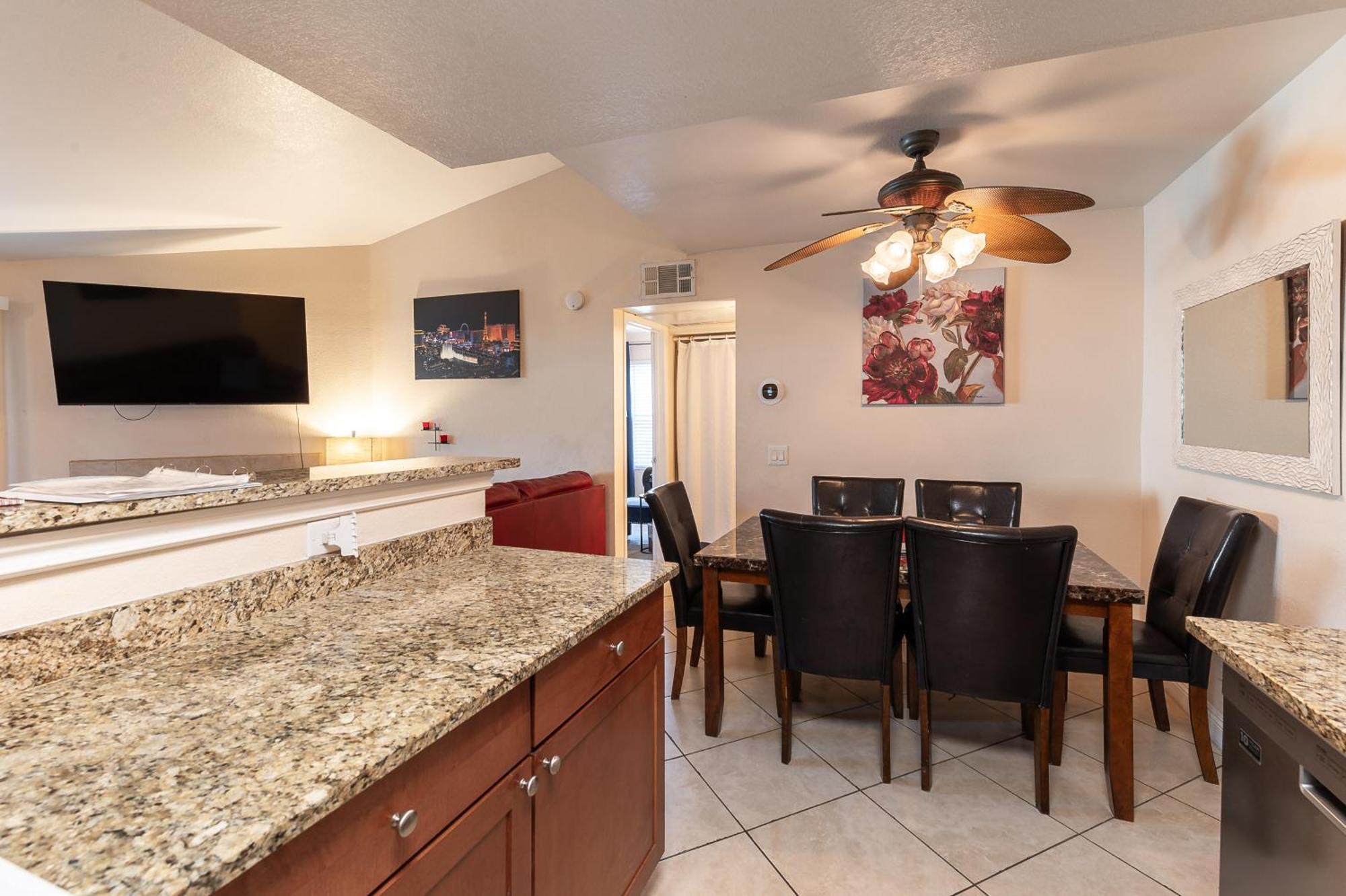 Stylish, Cozy 2br,2ba Near Rio, Vegas Luxury Apartment Las Vegas