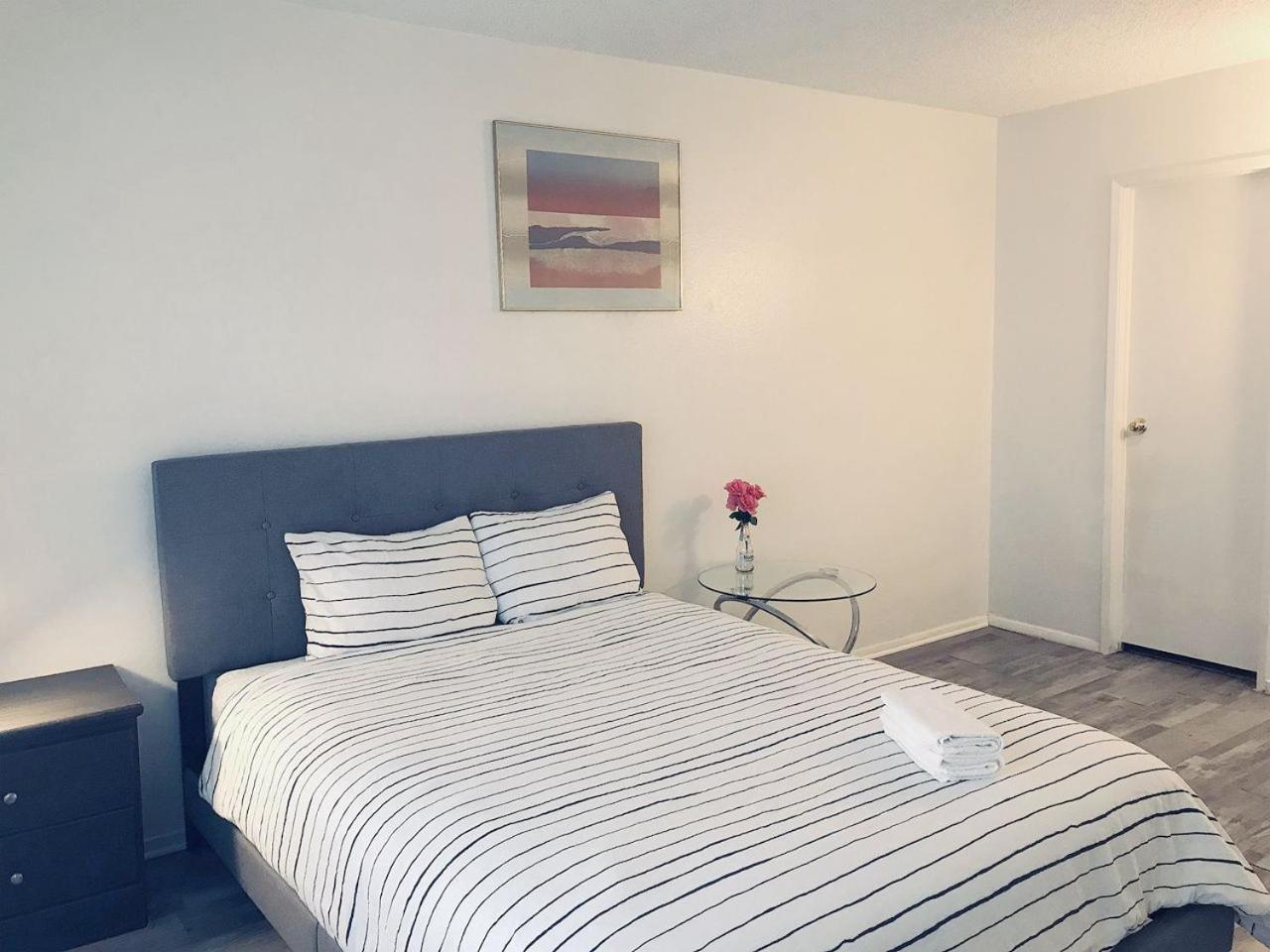 Holiday home Super Comfortable And Beautiful 3 Bedrooms, 2 Baths House Renting Las Vegas