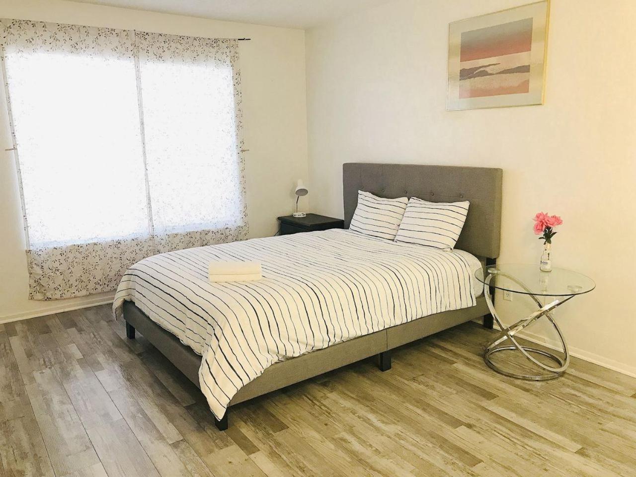 Super Comfortable And Beautiful 3 Bedrooms, 2 Baths House Renting *