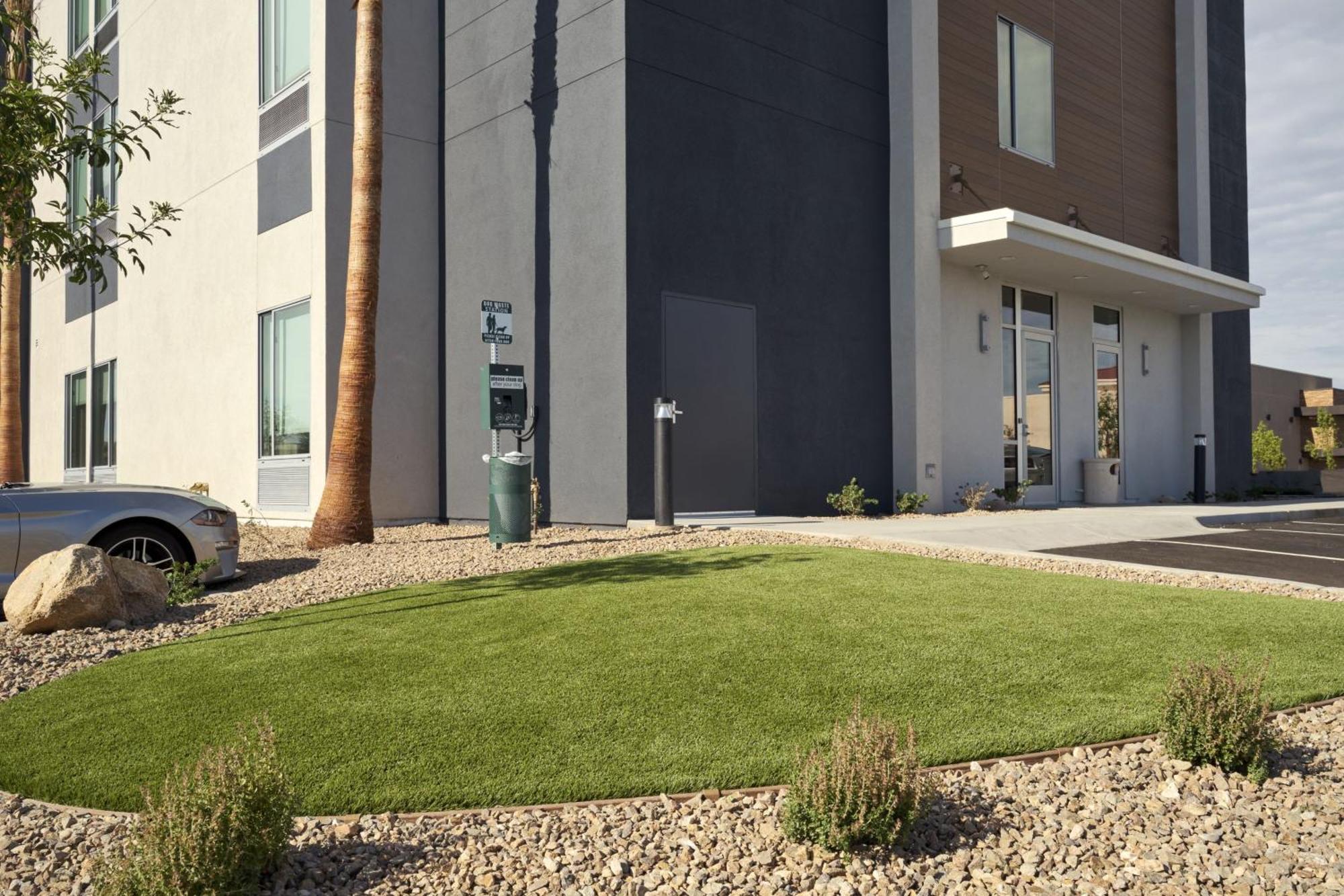 Hotel Springhill By Marriott Vegas Airport