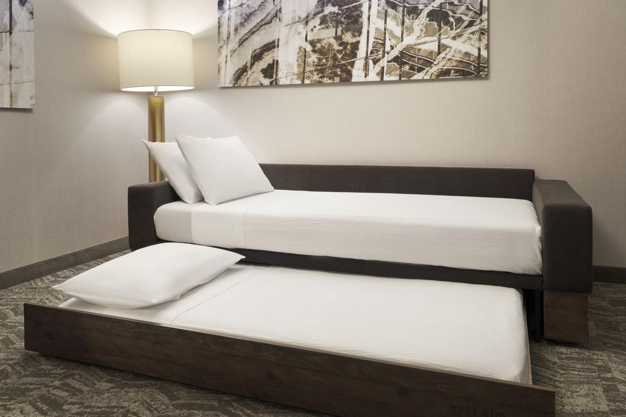 Springhill By Marriott Vegas Airport Hotel *