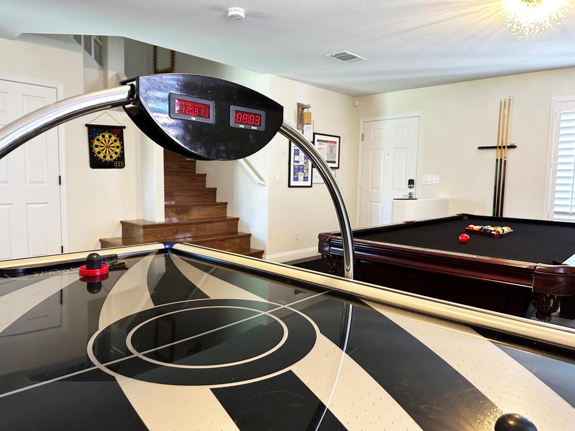 Buddha Gem, Central 6 Bed Room Luxury Home With Pool Hot Tub Game Room And Much More Hébergement de vacances *
