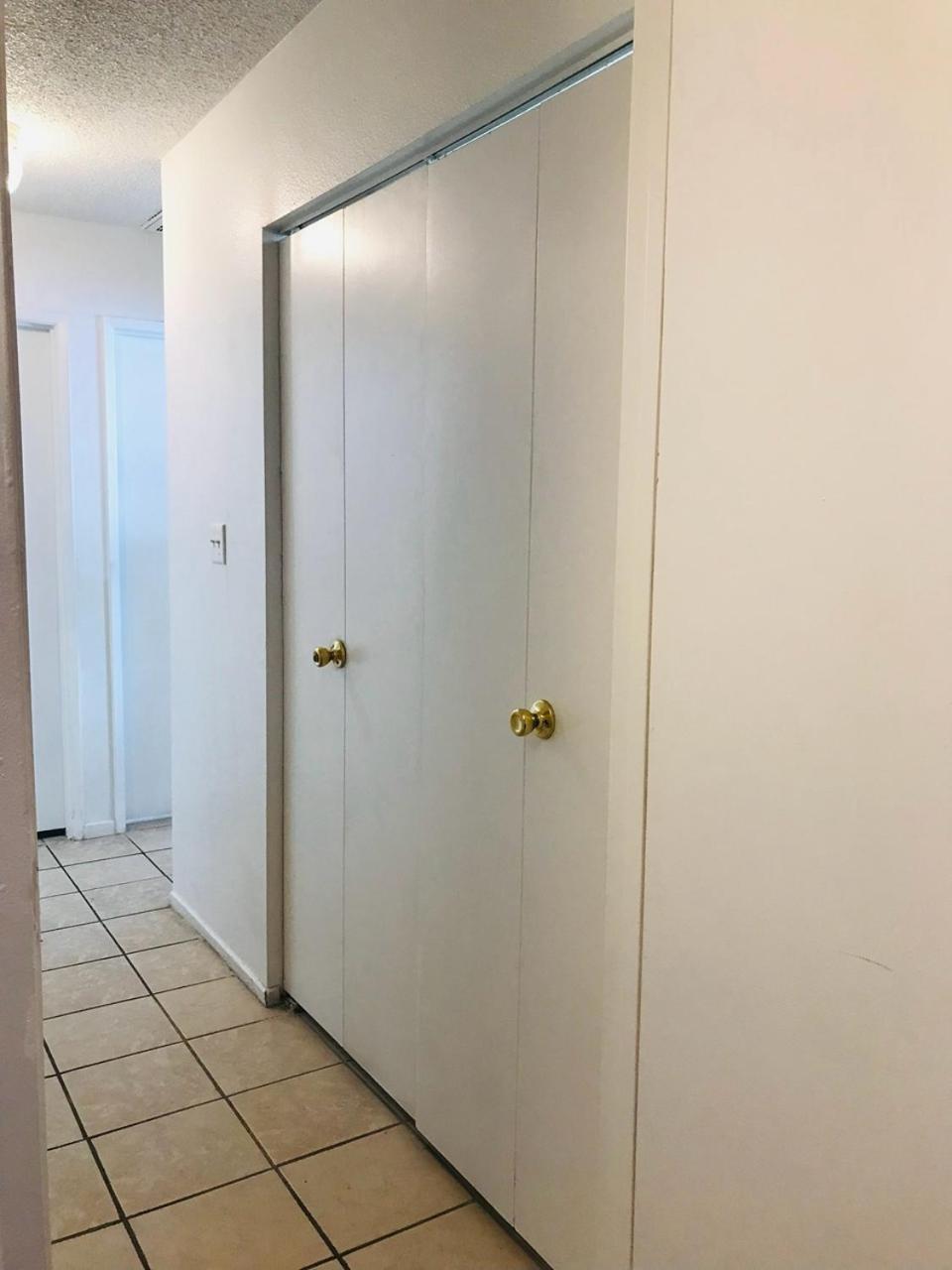 Super Comfortable And Beautiful 3 Bedrooms, 2 Baths House Renting Las Vegas