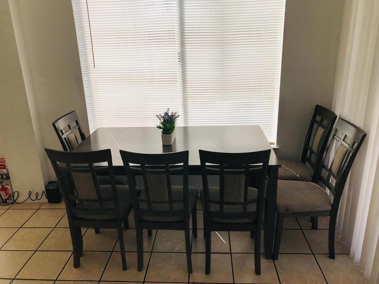 Holiday home Super Comfortable And Beautiful 3 Bedrooms, 2 Baths House Renting Las Vegas