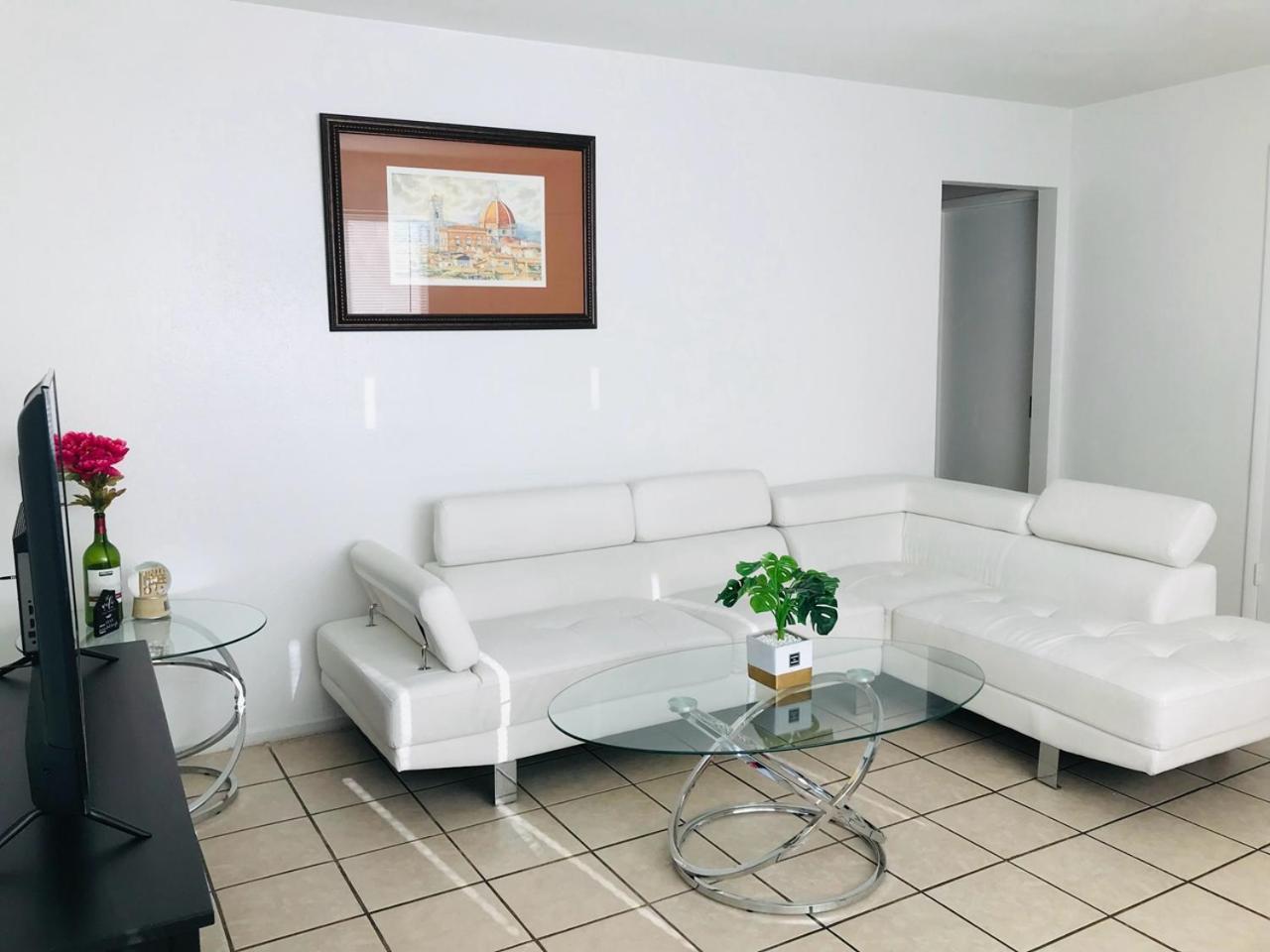 Holiday home Super Comfortable And Beautiful 3 Bedrooms, 2 Baths House Renting