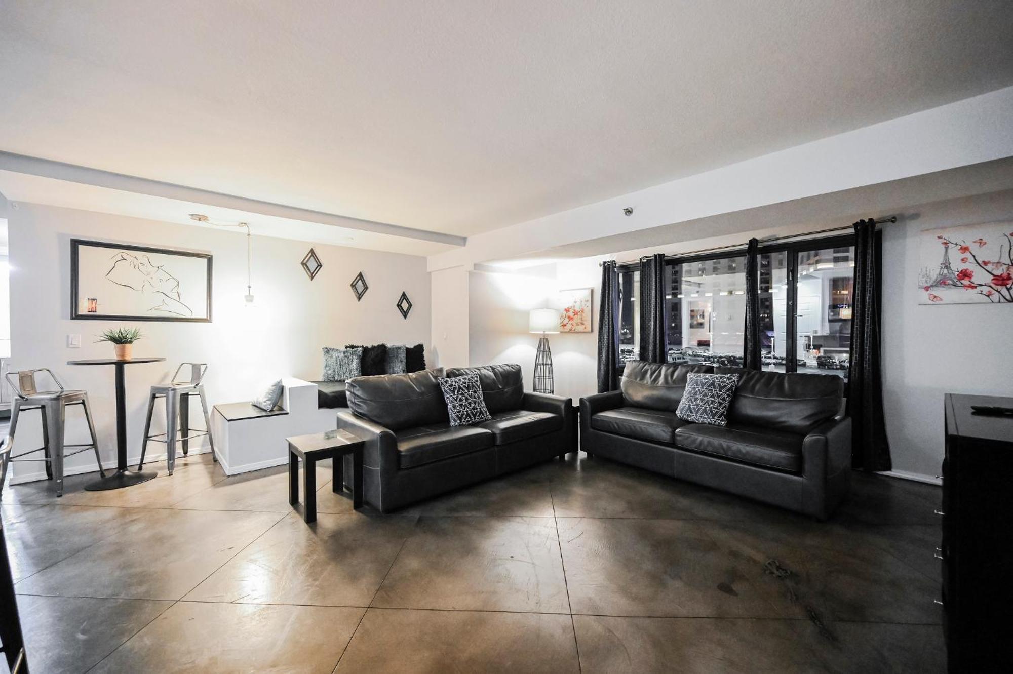 Apartahotel Stripviewsuites At Jockey Club