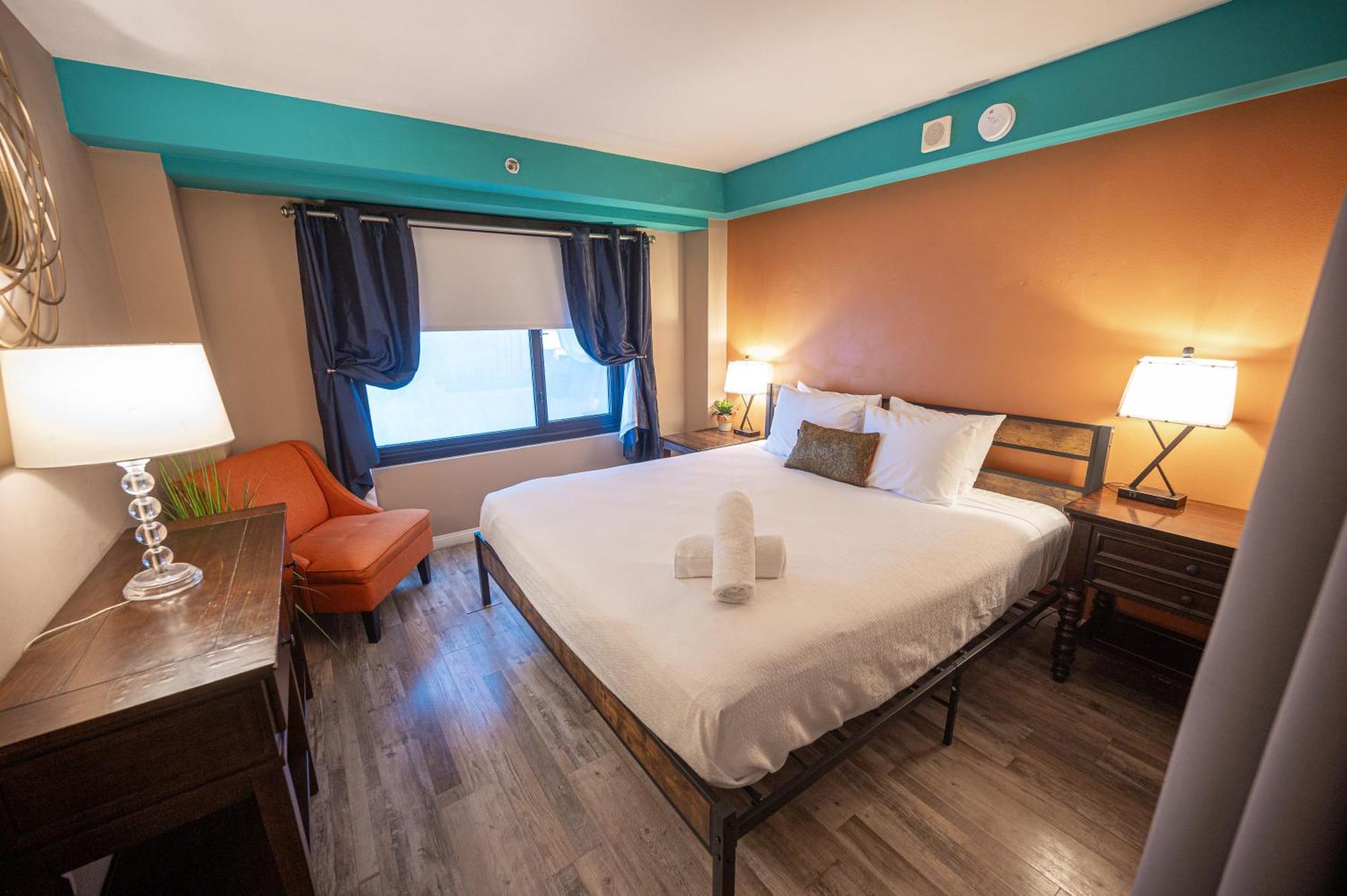 Staytogethersuites 760 Apartment
