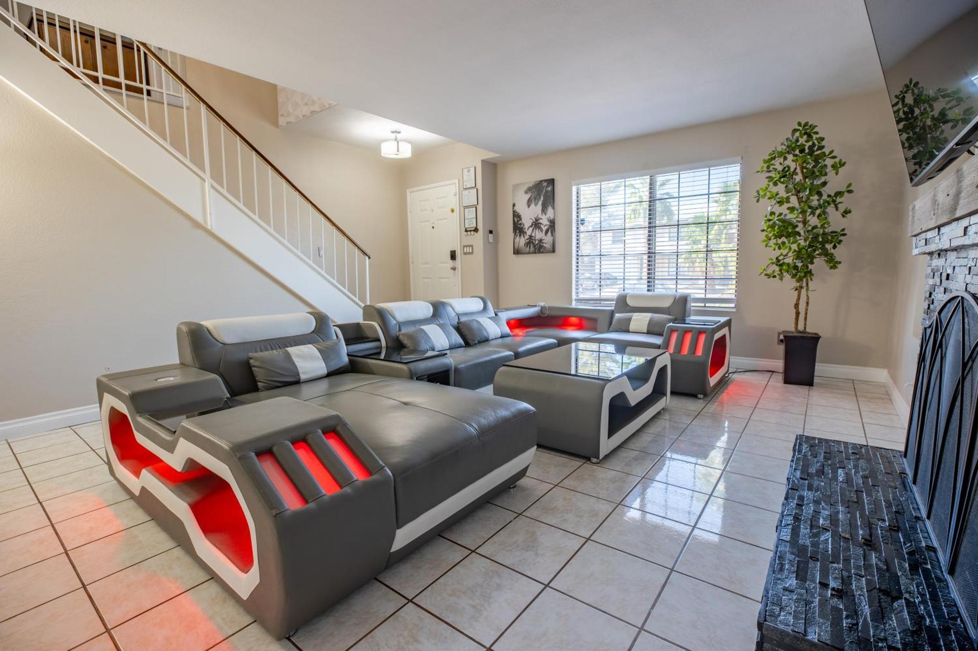 1800 Sqft House W/heated Pool Spa 13min From Strip