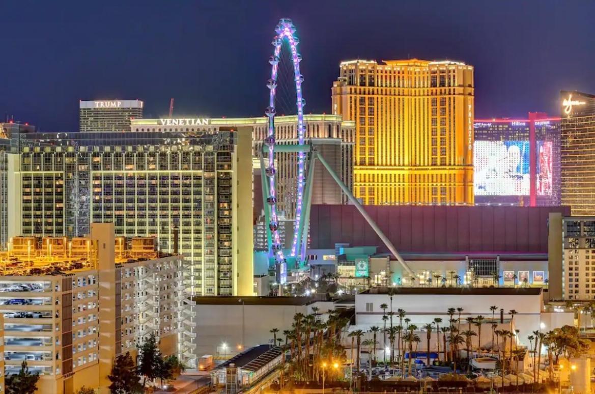 Premium Mgm Signature High Flr Balcony Strip View