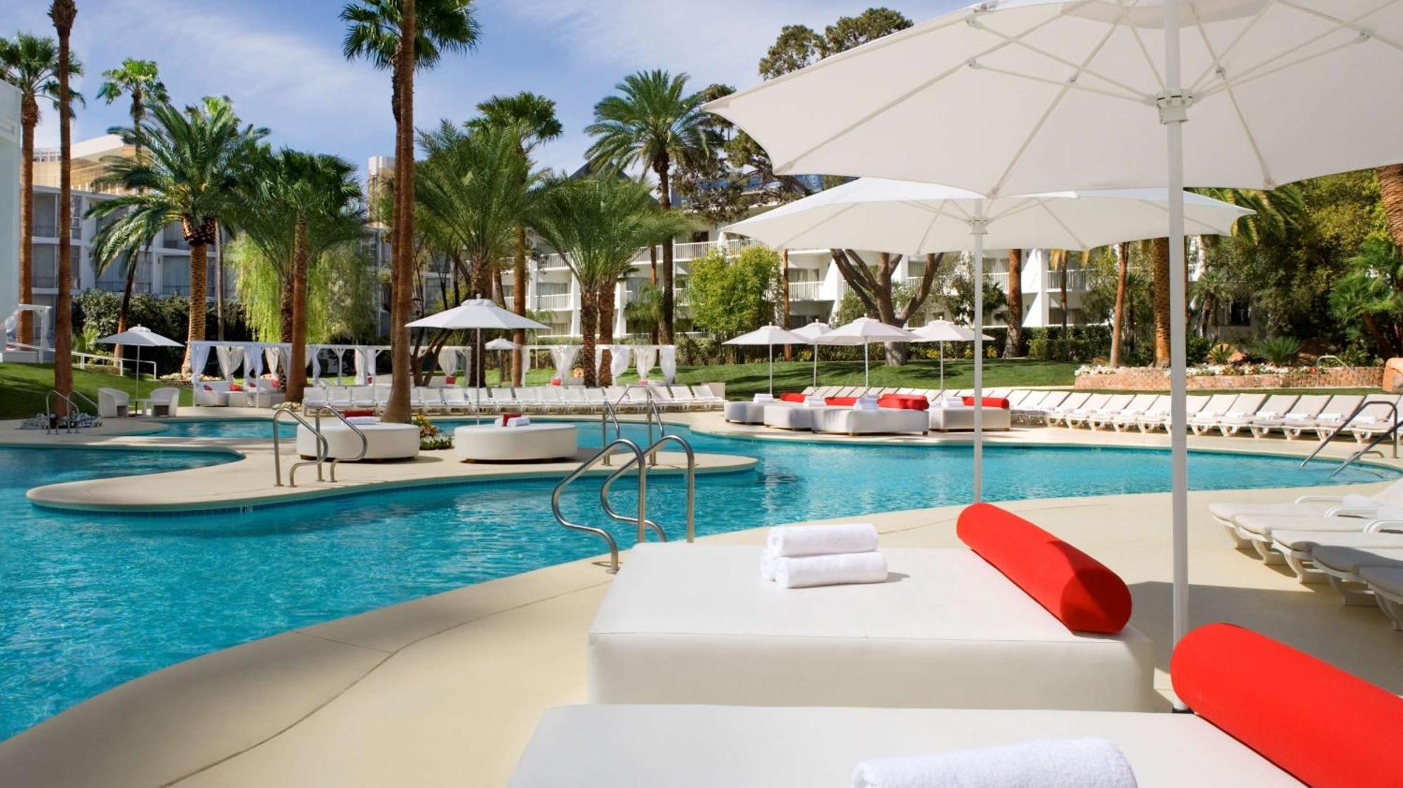Station touristique Tropicana A Doubletree By Hilton & Casino - Free Parking