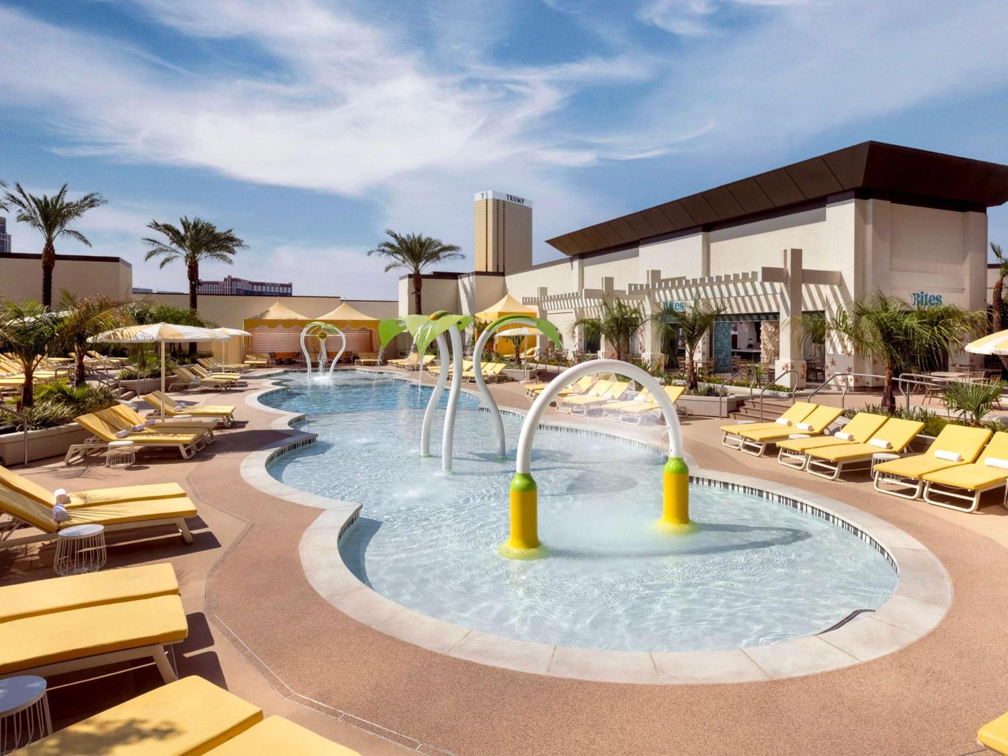Vegas Hilton At World Las Vegas