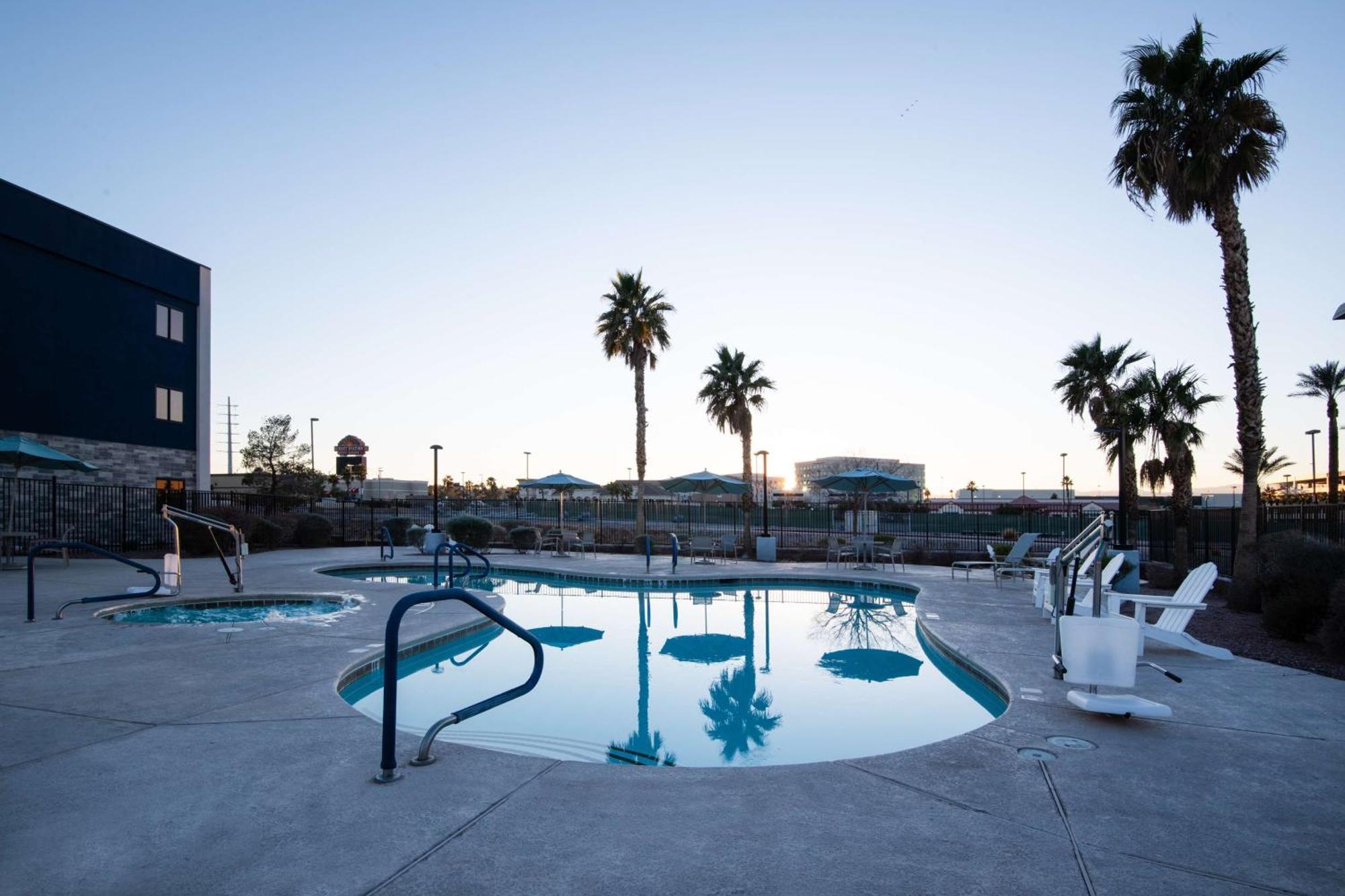 Hampton & Las Vegas-henderson 3* Las Vegas