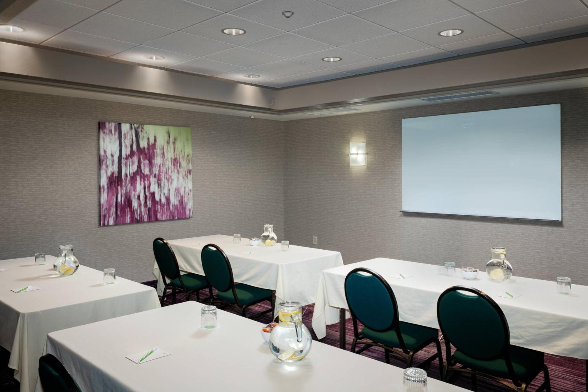 Hotel Courtyard By Marriott Henderson - Green Valley - 3*
