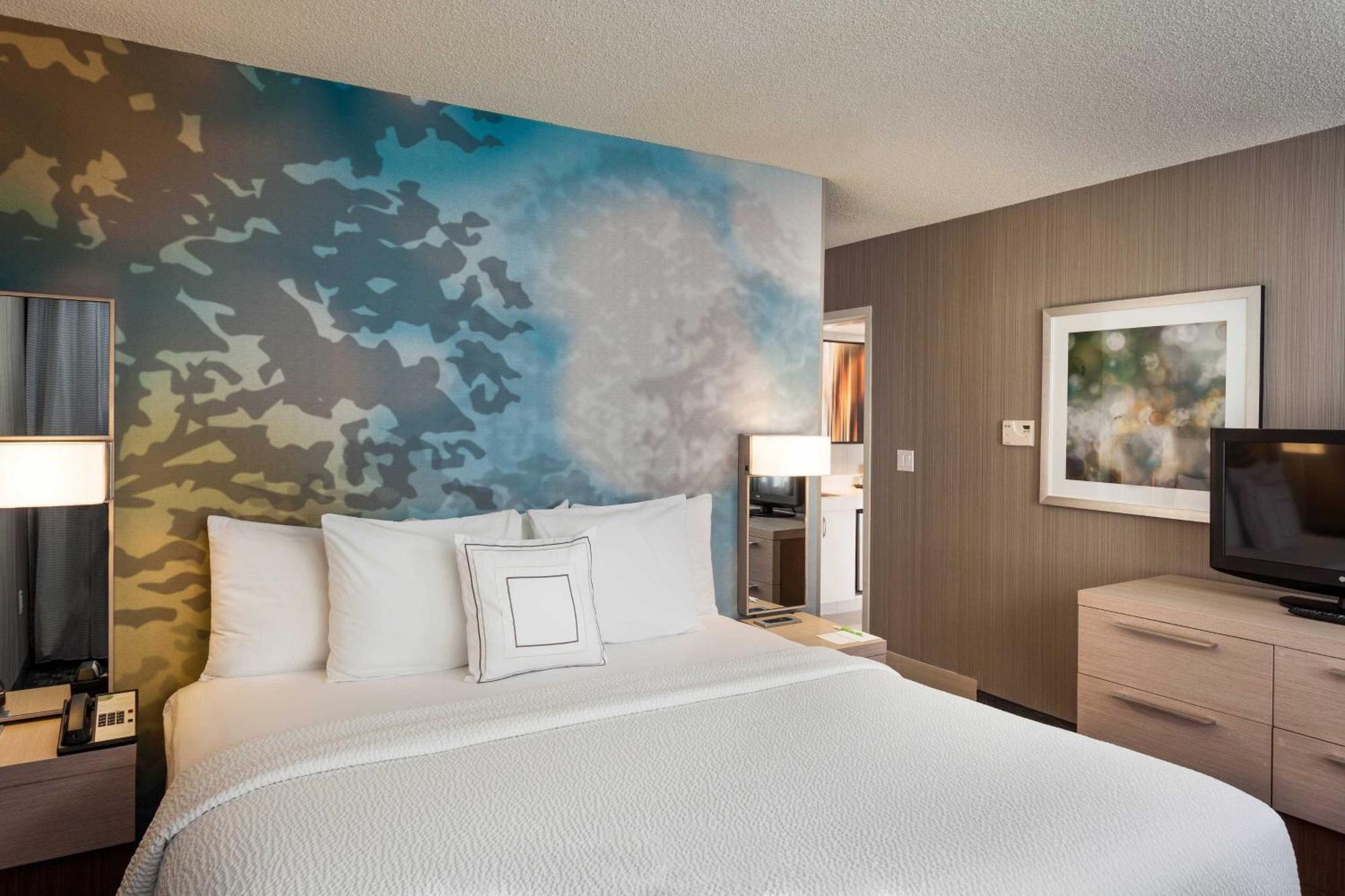 Courtyard By Marriott Henderson - Green Valley -