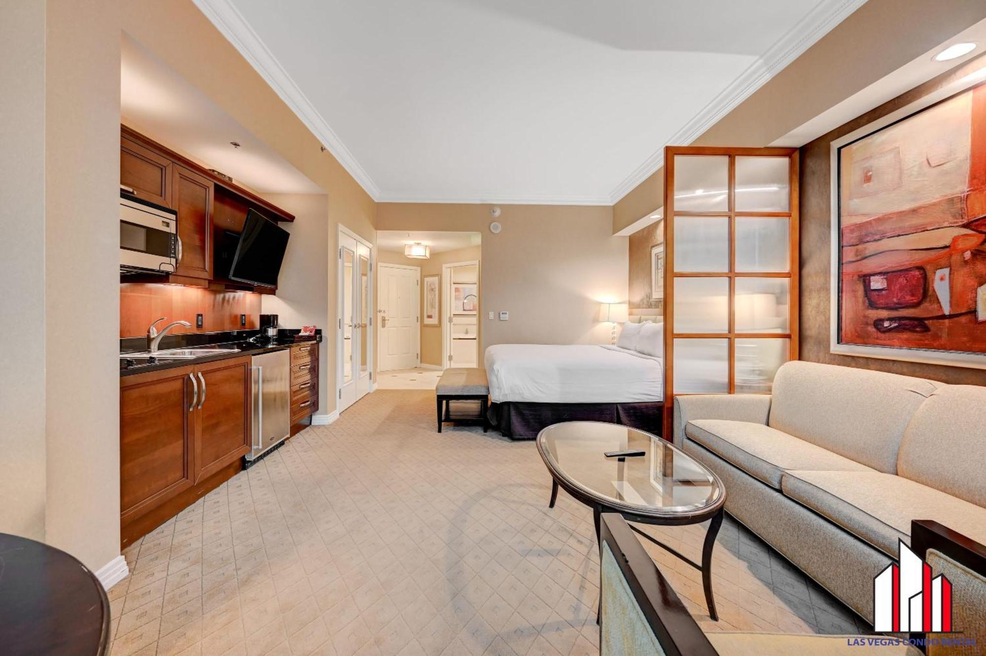 Signature 2br3ba F1 View Balcony Ste 29-819 And 21