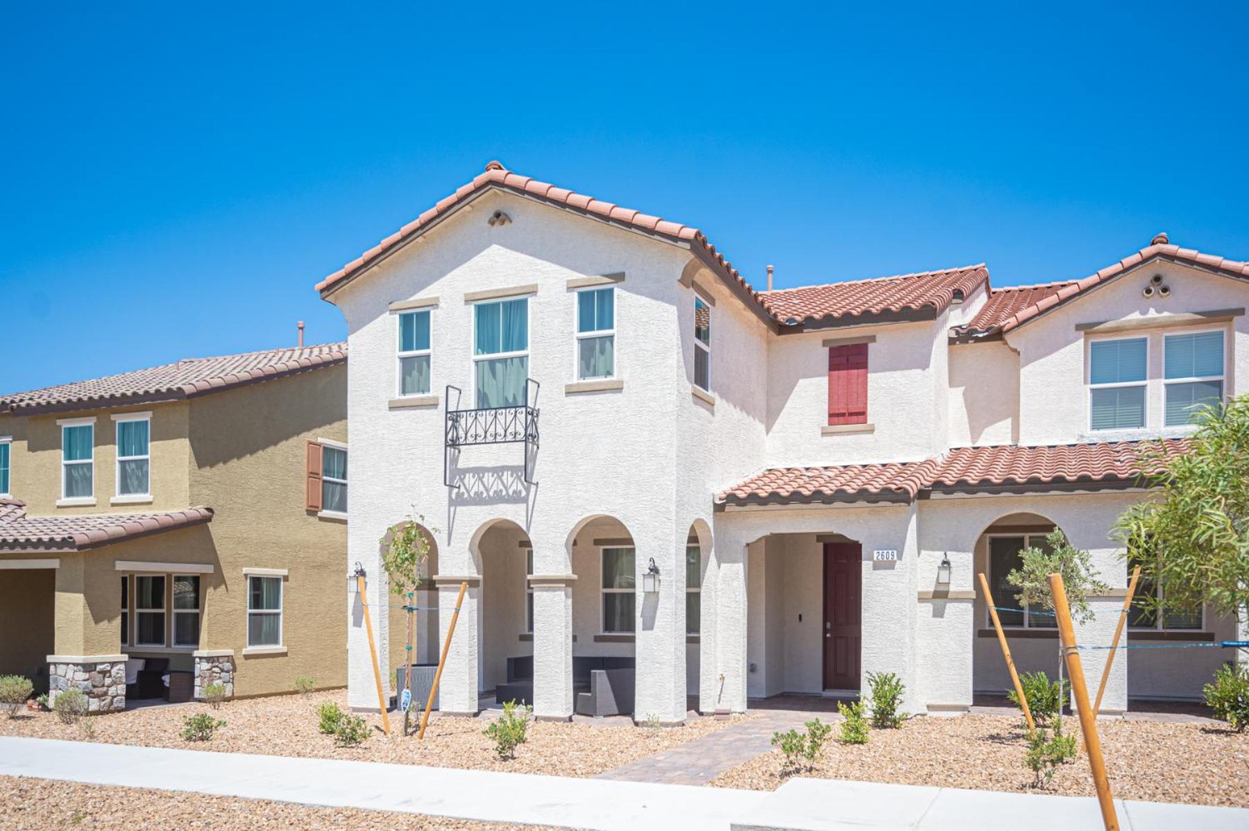 Beautiful Brand New 2 Bedroom Vegas Home! Fits 12 Or More,15-20 Minutes From Lv Strip Apartment *