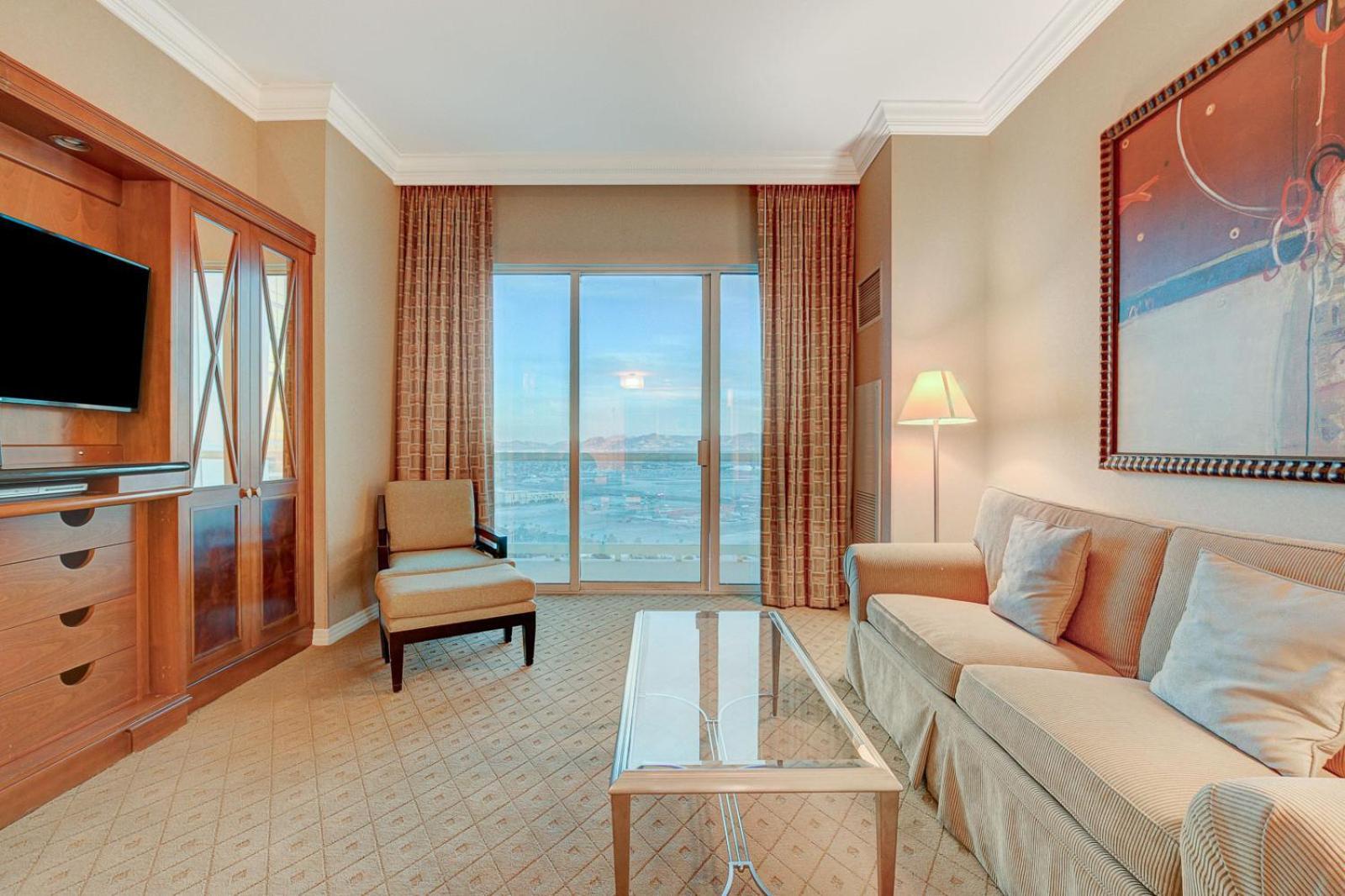 Incredible 1bd 2bth Mgm Signature*balcony View Aparthotel *