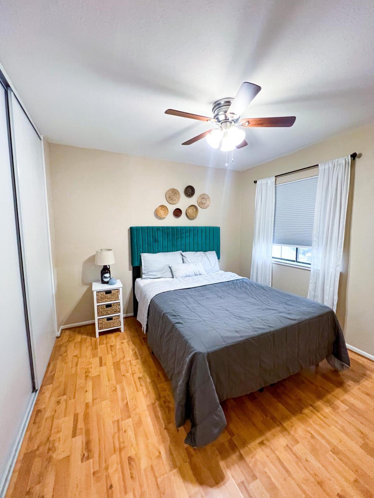 3br Desert Oasis: King Bd W/pool Holiday home