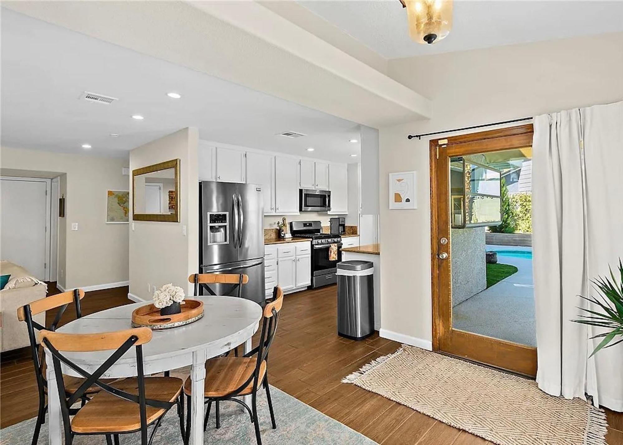 3br Desert Oasis: King Bd W/pool Holiday home