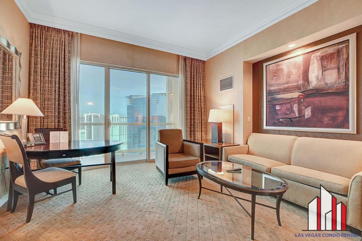 Holiday home Mgm Signature-38-617 Floor F1 View Balcony
