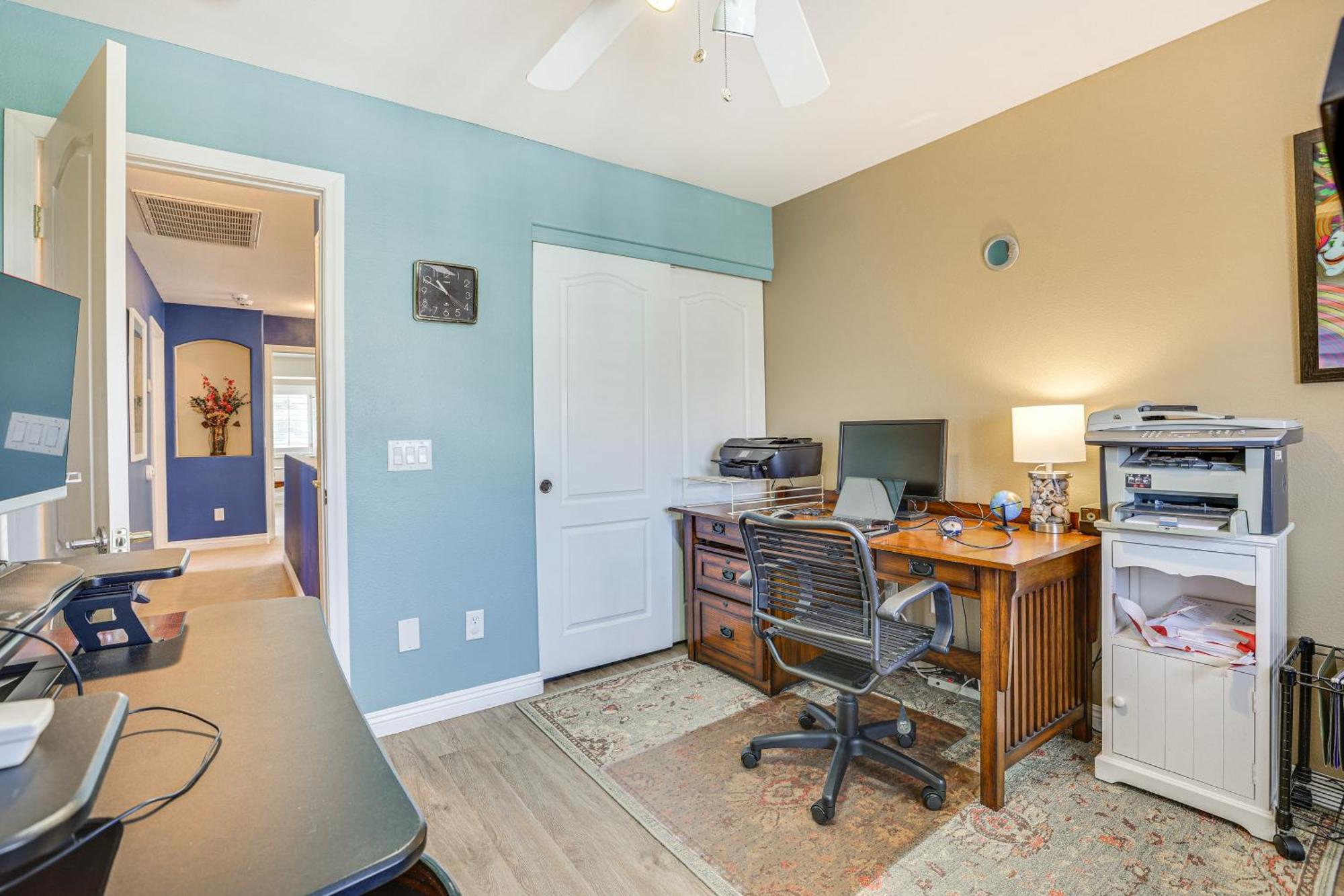 Spacious Vegas 1 Mi To Durango Casino! Holiday home