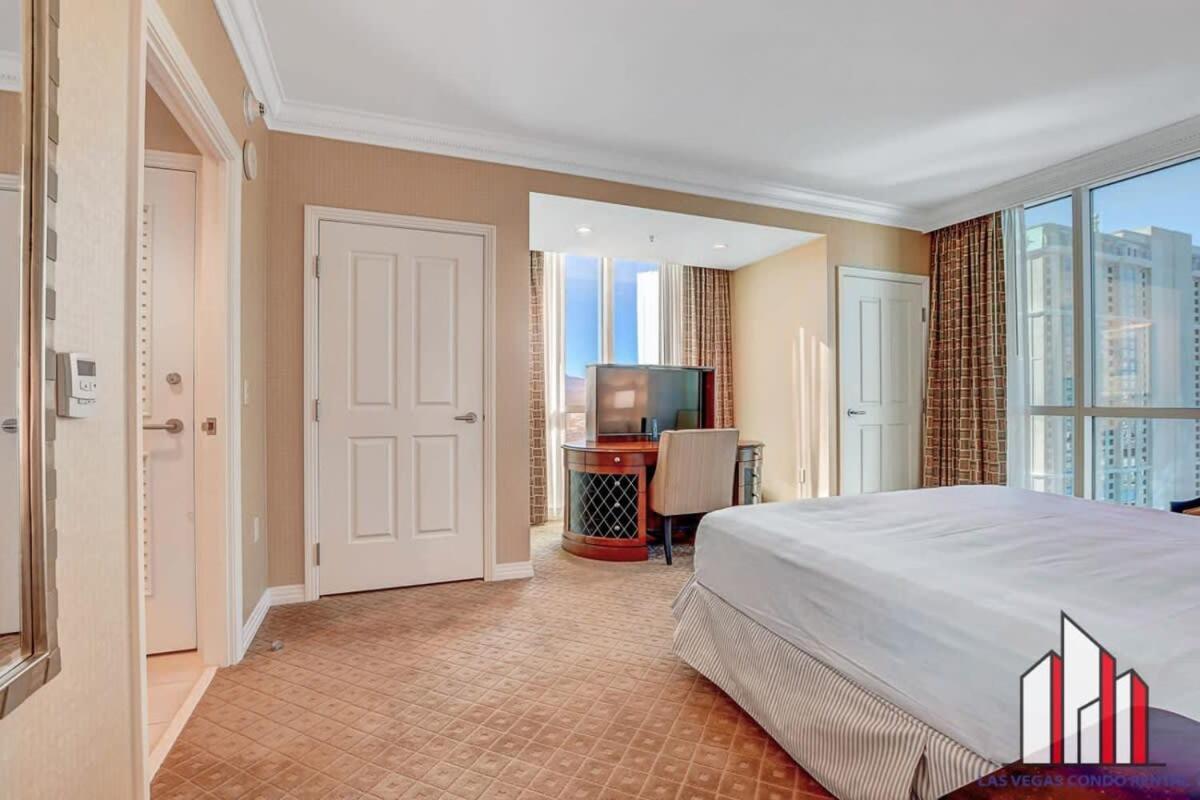 Hébergement de vacances Mgm Signature-21-701 1br2ba F1 Strip View Balcony Las Vegas