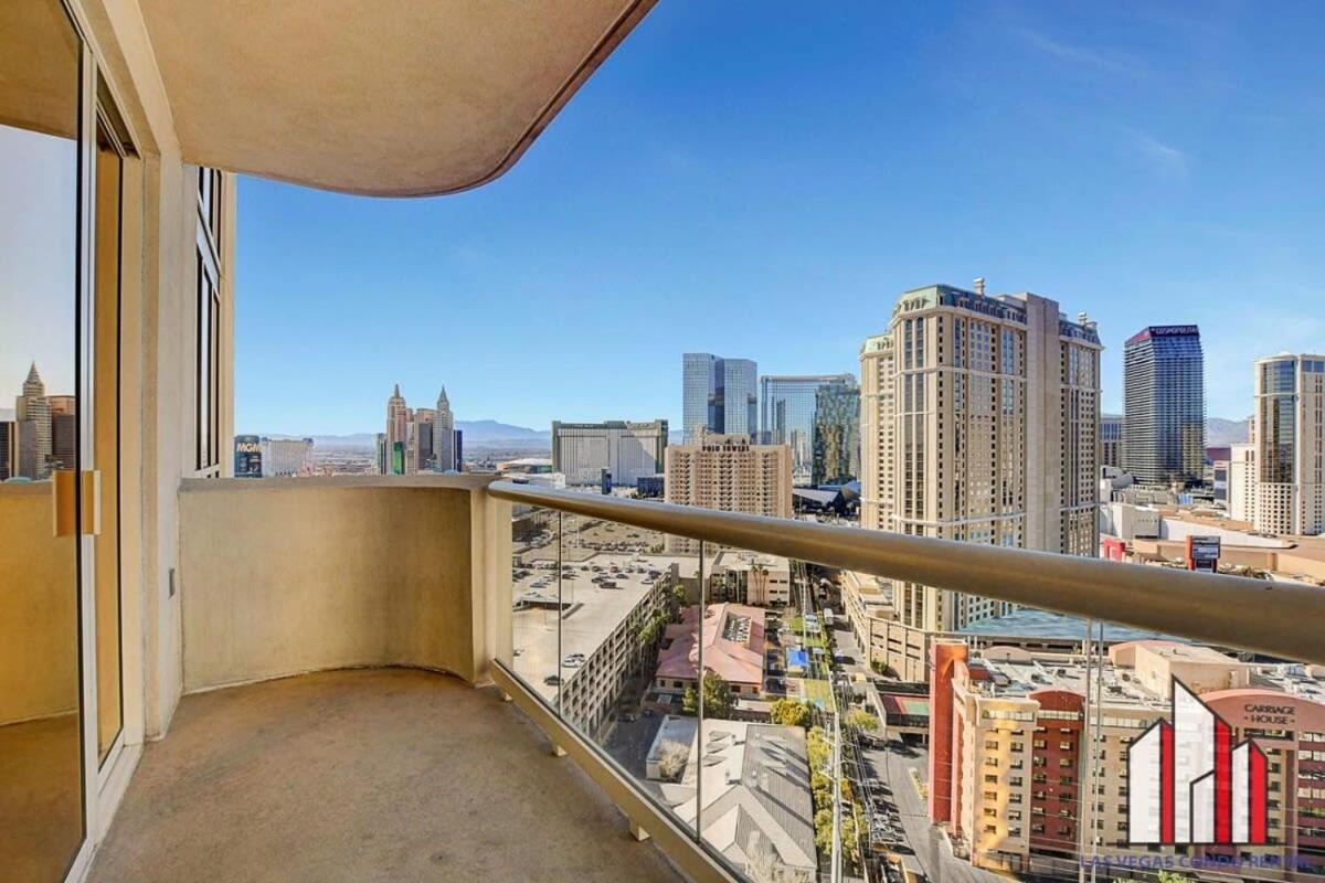 Mgm Signature-21-701 1br2ba F1 Strip View Balcony *