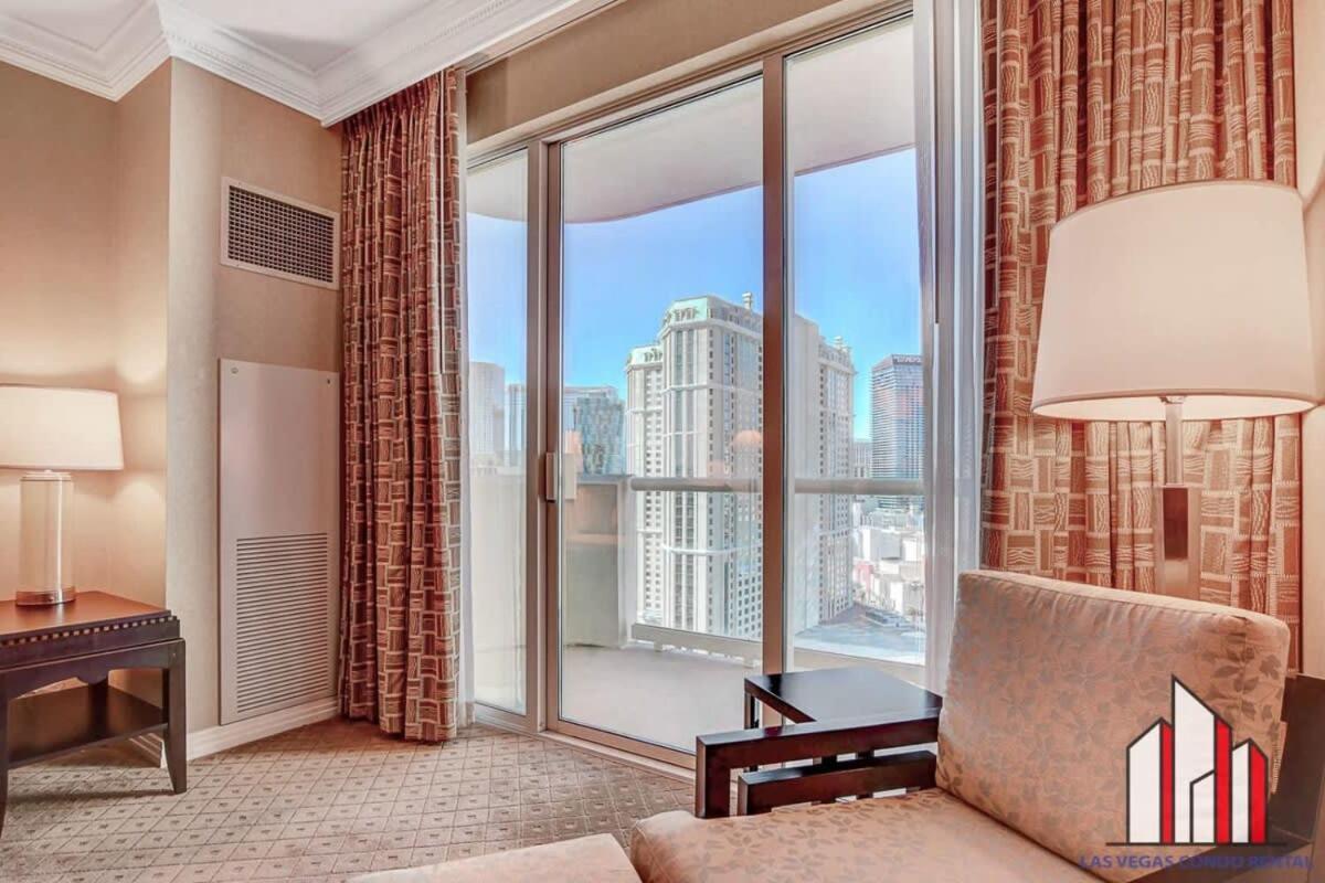 Mgm Signature-21-701 1br2ba F1 Strip View Balcony Hébergement de vacances *