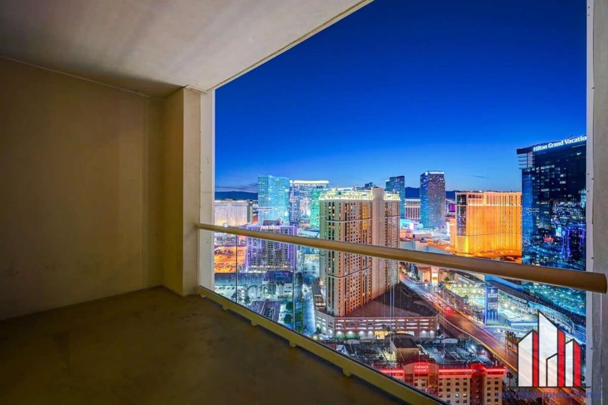 Mgm Signature-33-709 F1 Track & Strip View Balcony Las Vegas