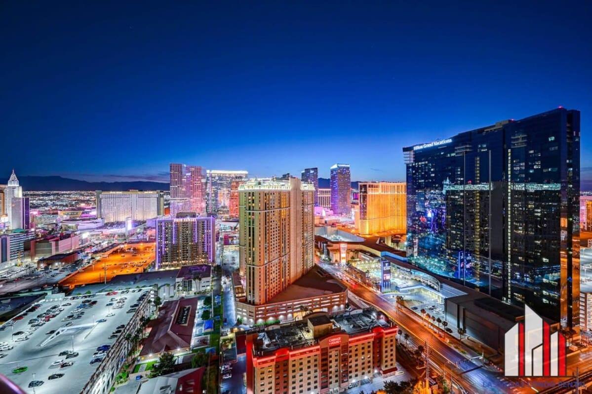 Mgm Signature-33-709 F1 Track & Strip View Balcony *