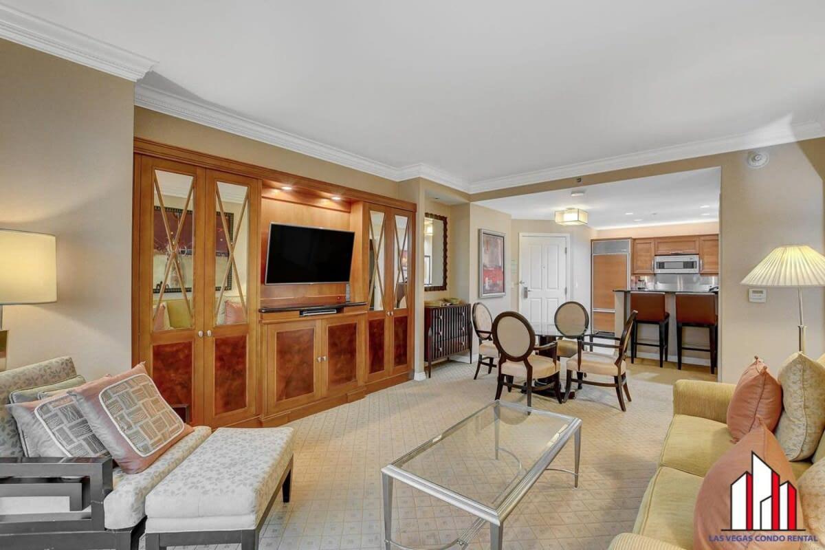 Mgm Signature-18-701 1br2ba Strip View Balcony Holiday home *