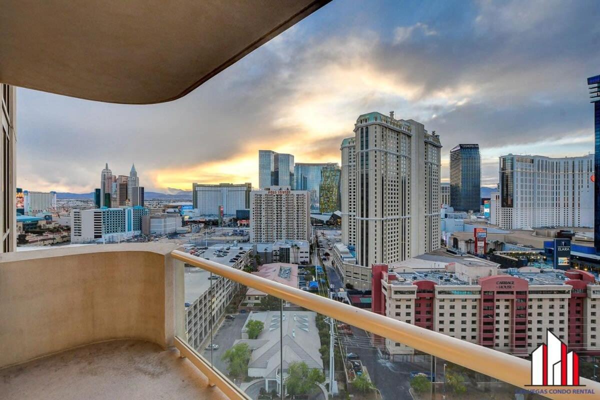 Mgm Signature-18-701 1br2ba Strip View Balcony *
