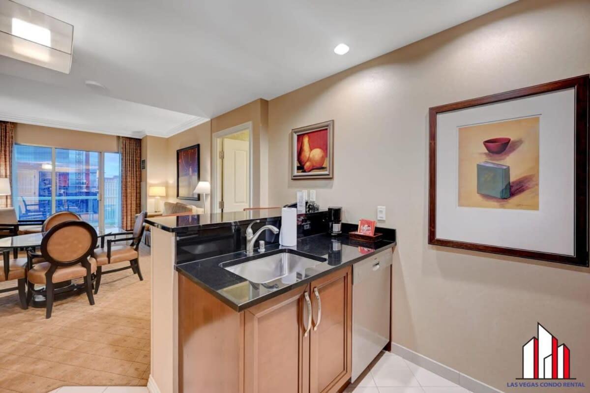 Mgm Signature-29-821 1br2ba F1 Strip View Balcony Las Vegas