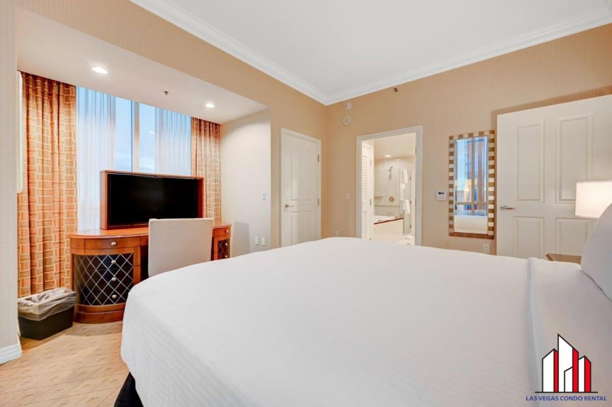 Mgm Signature-29-821 1br2ba F1 Strip View Balcony Las Vegas