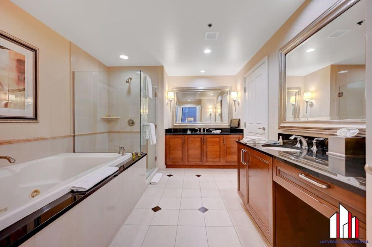 Mgm Signature-29-821 1br2ba F1 Strip View Balcony * Las Vegas