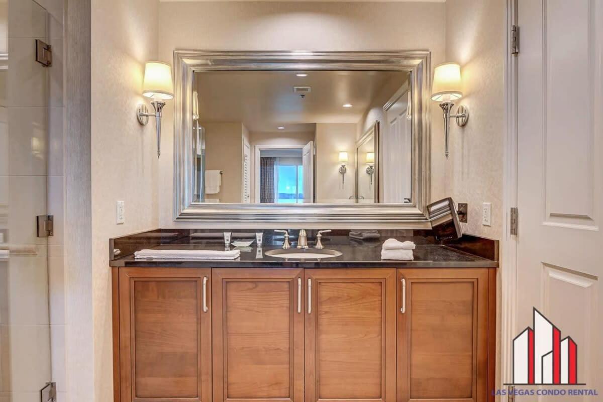 Holiday home Mgm Signature-28-814 1br 2ba F1 Pits View Balcony