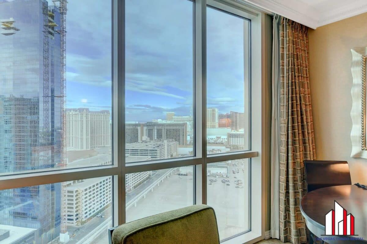 Mgm Signature-26-819 F1 Track & Strip View * Las Vegas