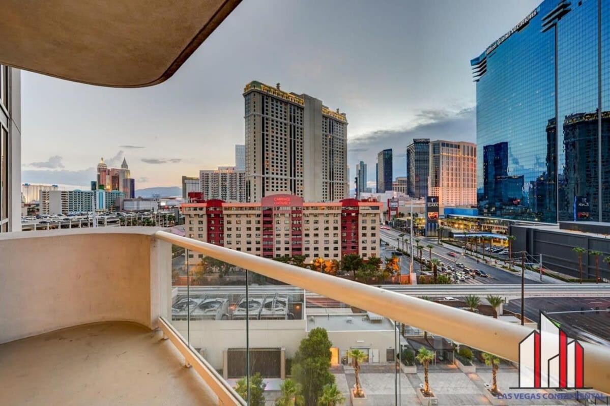 Mgm Signature-08-801 1br2ba F1 Strip View Balcony