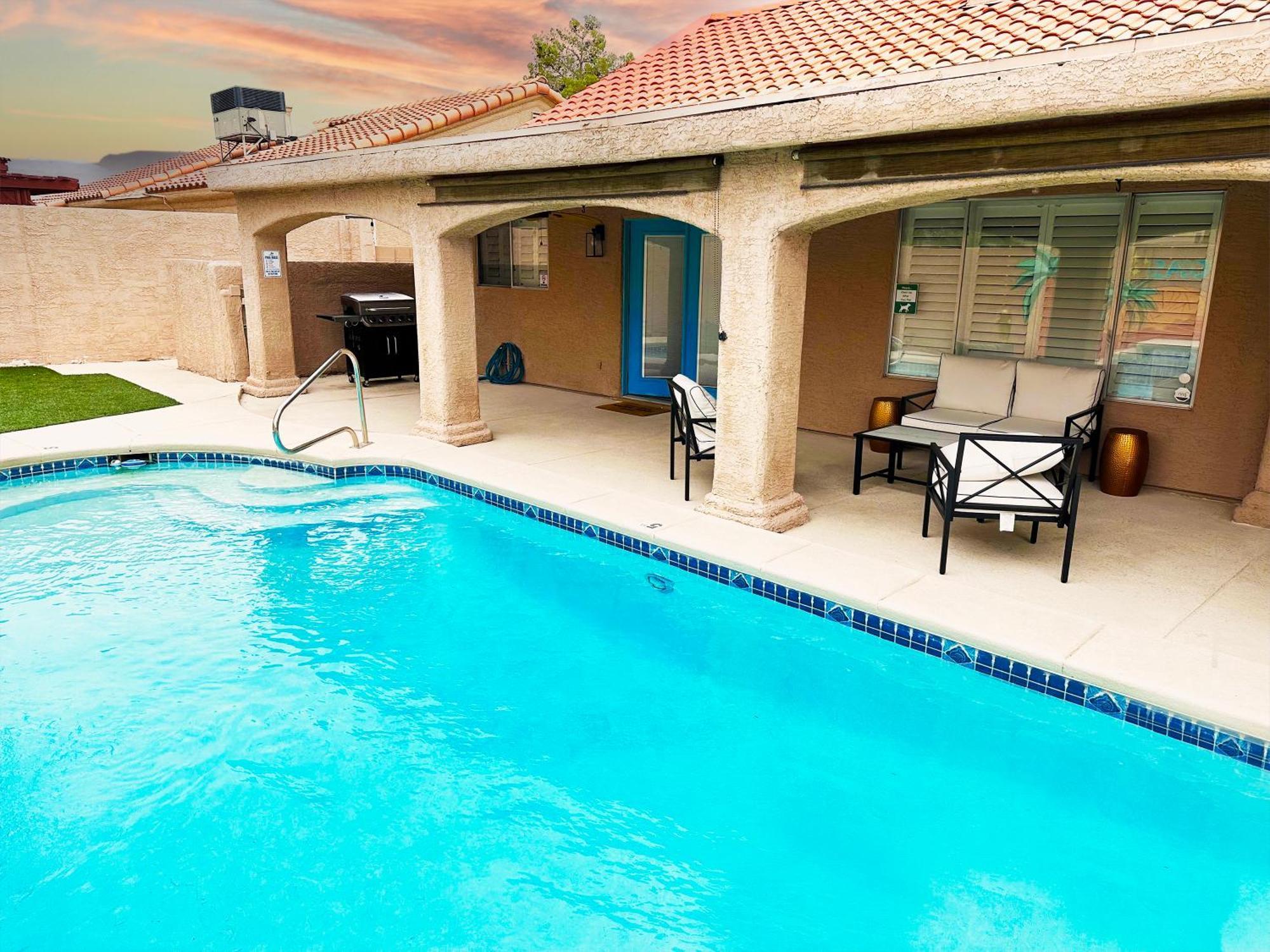 Mirage Pool House - Heart Of Lv, Swimming Pool, Games, Heavenly Relaxation Ferienhaus *