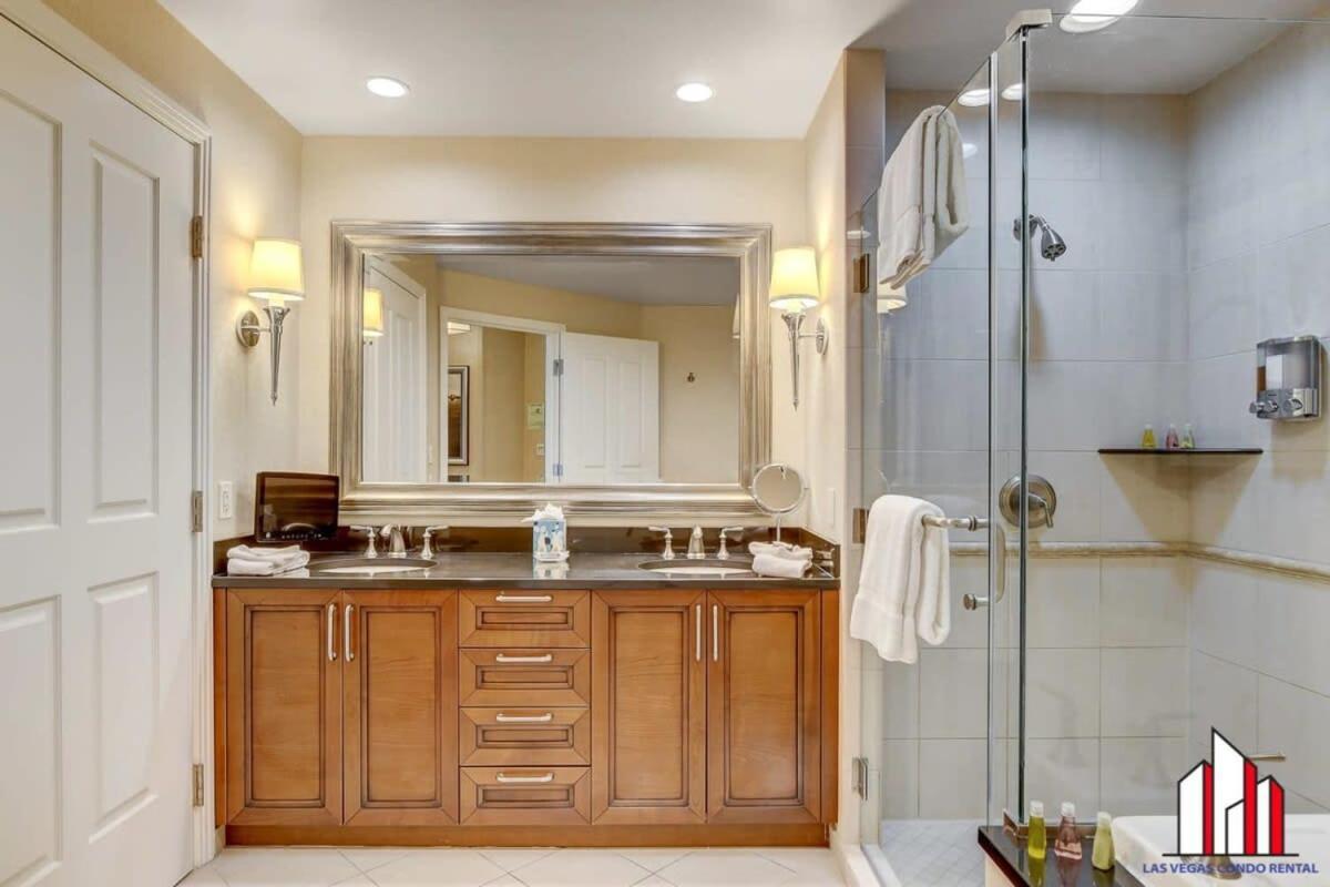 Holiday home Mgm Signature-04-603 Strip View Jacuzzi *