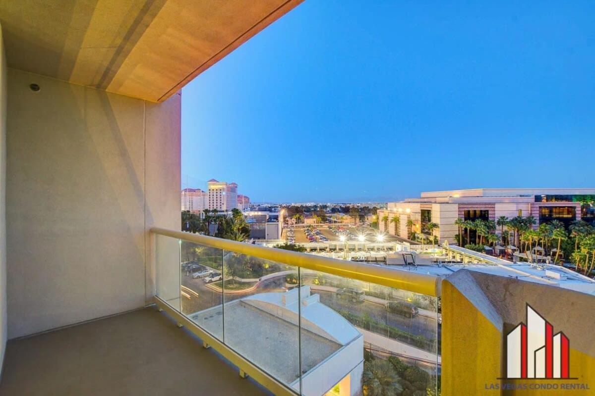 Mgm Signature-05-602 1br 2ba Balcony *