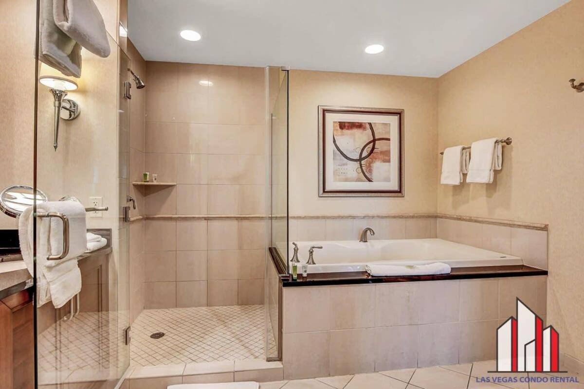 Ferienhaus Mgm Signature-15-711 Strip View Jacuzzi