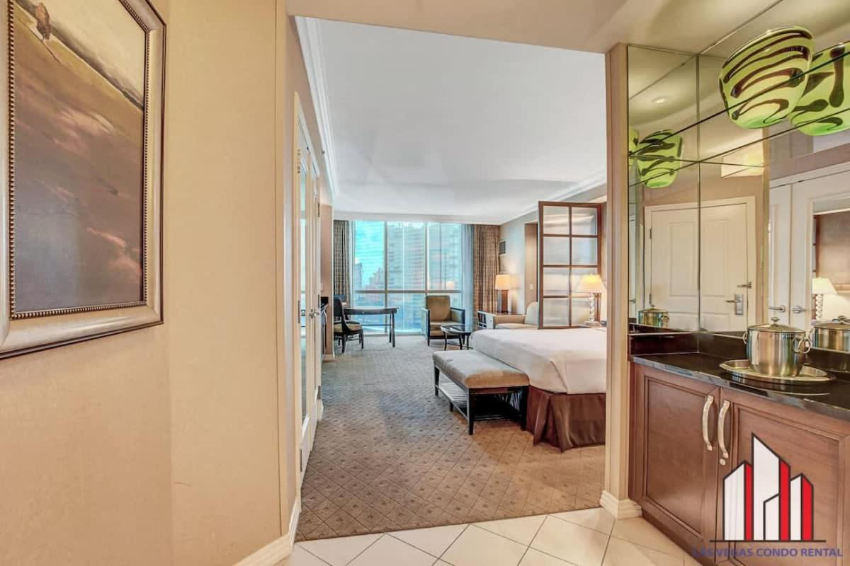 Mgm Signature-15-711 Strip View Jacuzzi Ferienhaus *